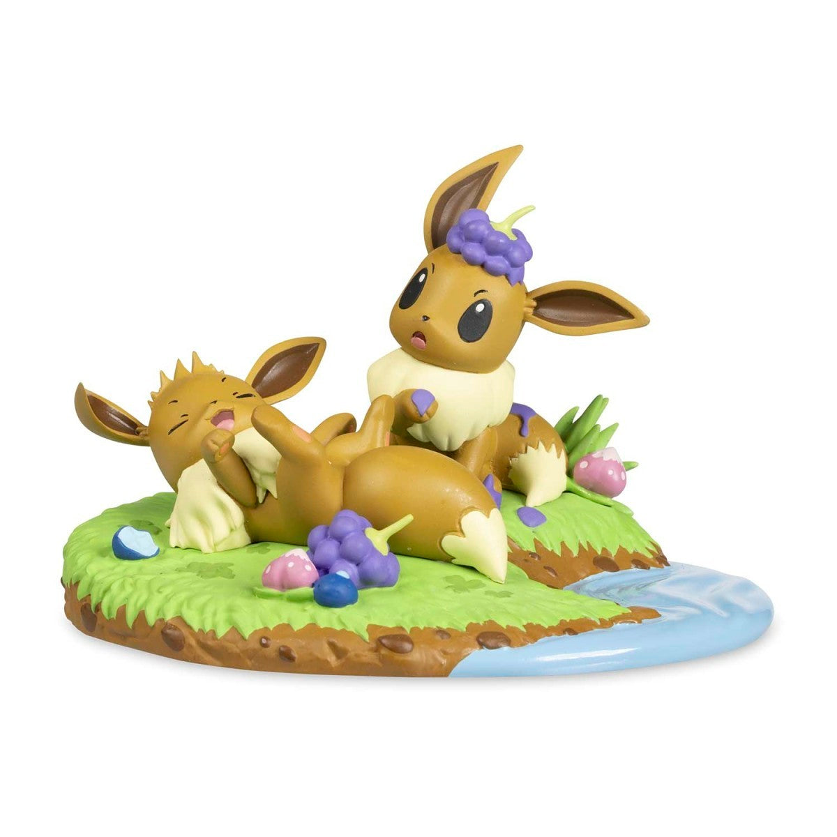 Pokemon Center - Afternoon Picnic with Eevee Evolving Personalities Figure